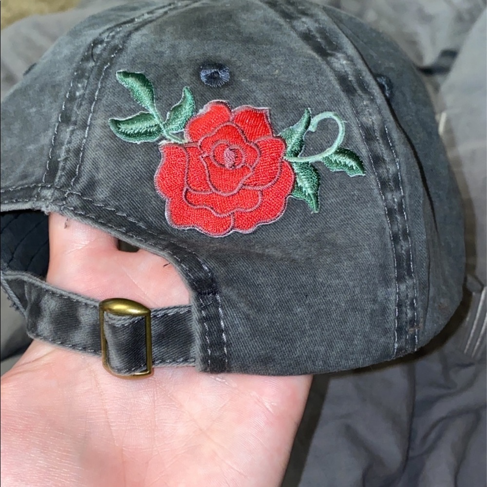 Hat - Picture 3 of 5